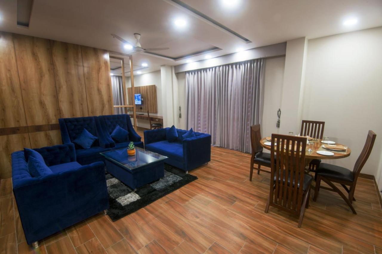 דרמסאלה Shivaay Morex- A Vegetarian Hotel מראה חיצוני תמונה