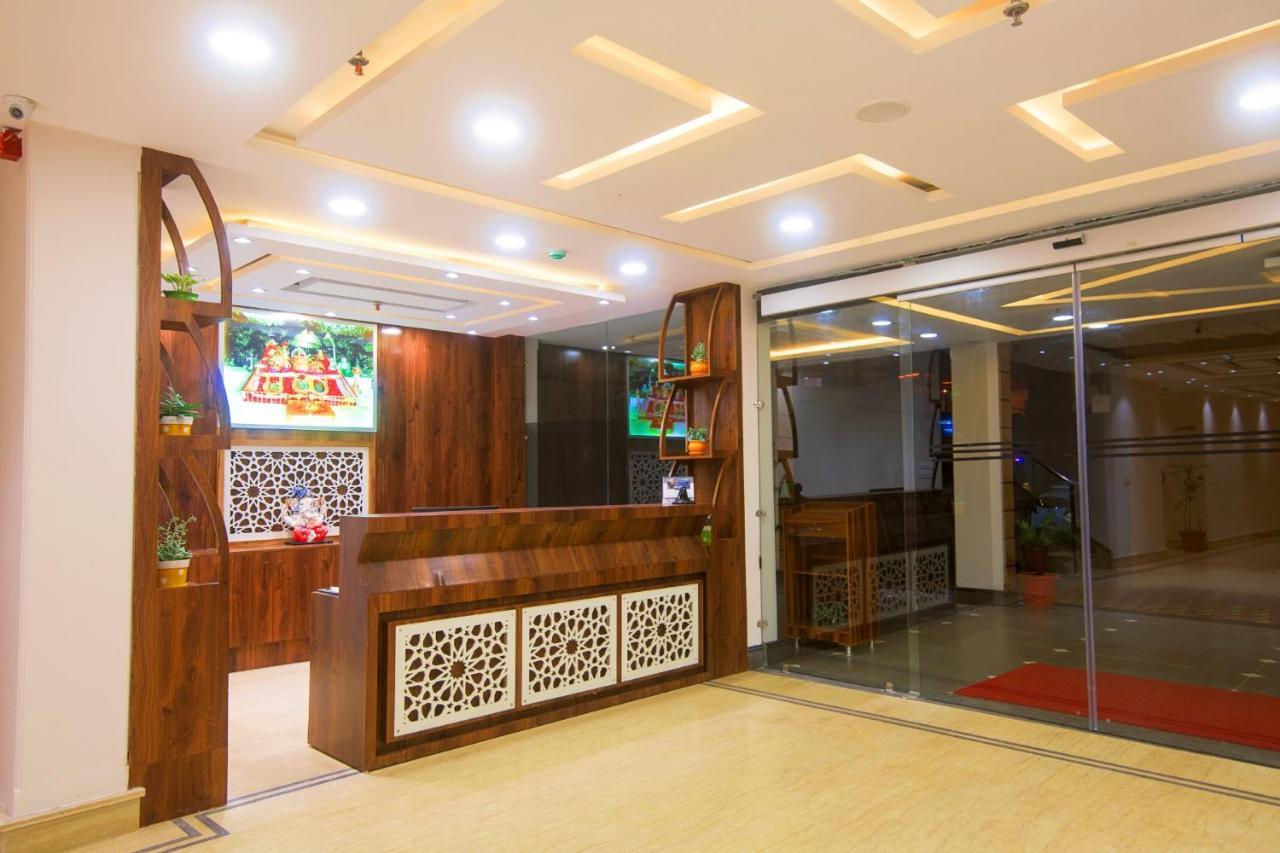 דרמסאלה Shivaay Morex- A Vegetarian Hotel מראה חיצוני תמונה